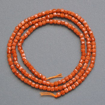 Mărgele din aventurin „Nisip de Aur” (sintetic), cuburi tăiate cu fațete, diametrul de 2 mm, lungime 37 cm, pe șnur