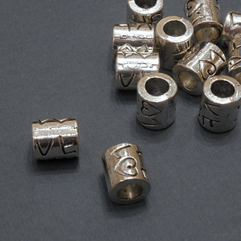 Mărgea Pandora de tip „Dragoste”, diametrul 8×9 mm, gaura 4,5 mm, ambalaj 20 g, 12 buc. (+ -)