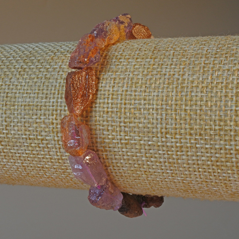 Brățară din ametist și cuart roz natural, mărgele tăiate la fațete, diametrul 9x13 mm ±, lungime 18 cm ± (elastic)