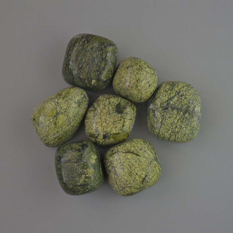 Piatră naturală decorativă Serpentină fațetată, diametrul 22×20 mm (+-) porție 100 g