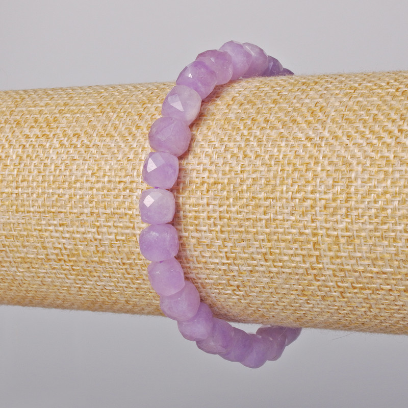 Brățară din ametist lavandă, piatră naturală tăiată cub, diametru 6 mm, lungime 18 cm, extensibilă