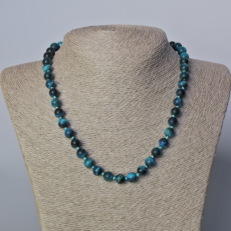 Colier «Ochi de Pisică Azuriu» din piatră naturală, mărgele netede, diametrul 8 mm, lungime 45–48 cm