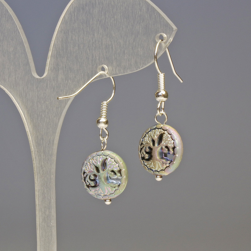 Cercei din hematit, lemn albastru și argintiu, diametrul 12x4 mm, lungimea 3,2 cm