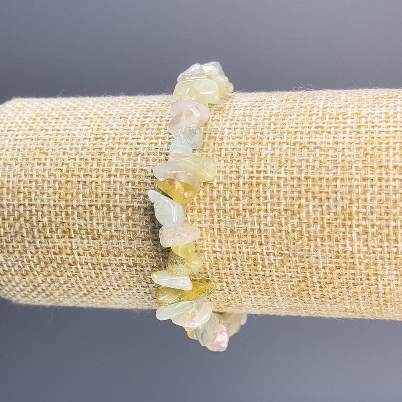 Brățară cu fragmente de morganit, 18 cm, elastică