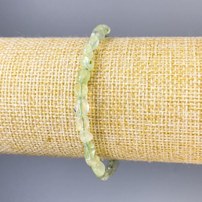 Brățară din prehnit, mărgele cu fațete, diametrul 6×5 mm, lungime 18 cm, pe elastic