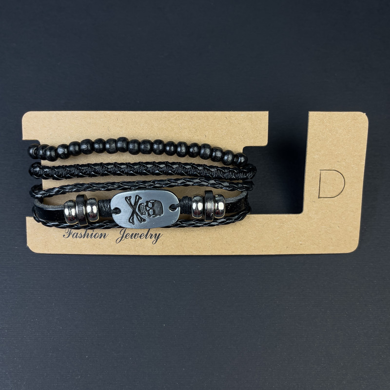 Brățară triplă din piele ecologică, inserții metalice, închidere prin strângere, lungime 18-24 cm, negru