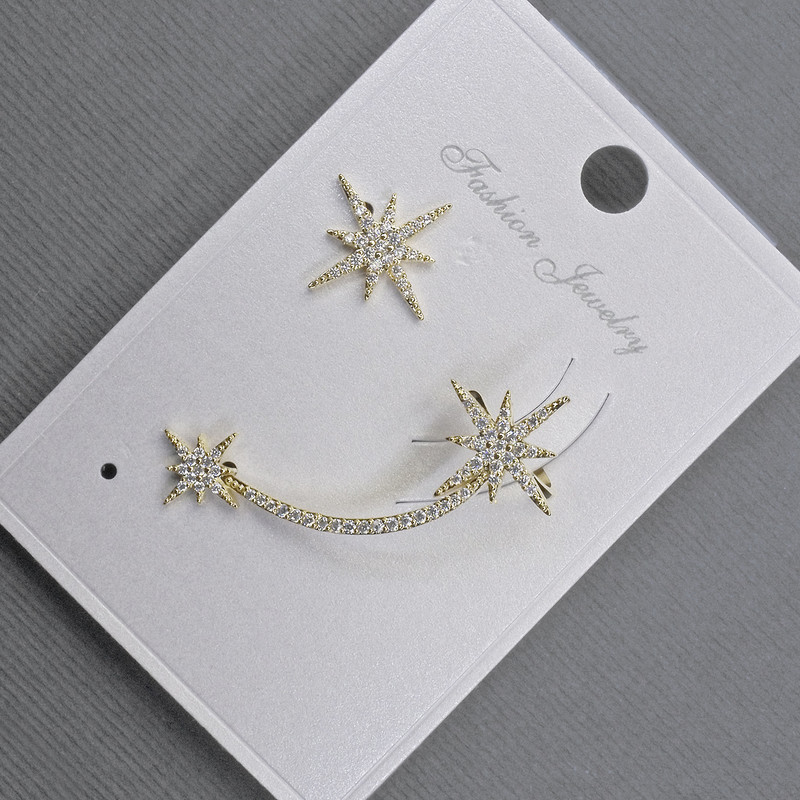 Cercei cu știfturi pentru ureche, cu caf, metal auriu, 13x37 mm, +/- strasuri albe