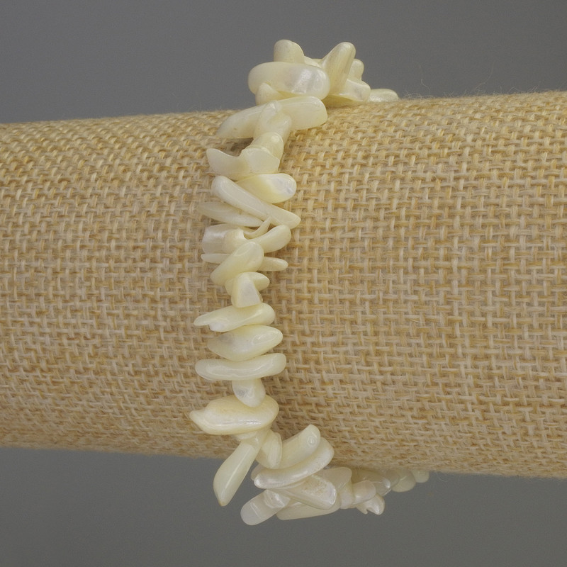 Brățară cu fragmente de sidef, diametru 7-12×2-4 mm, lungime 18 cm, elastic