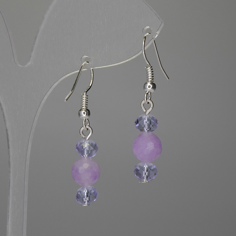 Cercei din kunzit, bilă facetată de 8 mm ±, rondel din cristal ceh 6x5 mm ±, lungime 37 mm ±