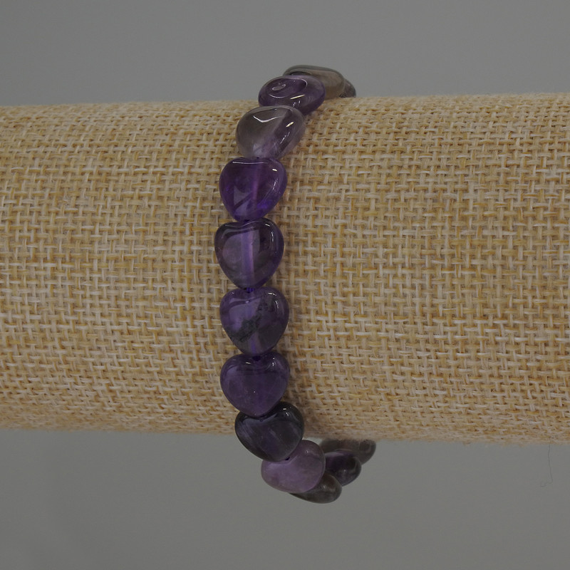 Brățară cu ametist în formă de inimă, diametrul 10×10 mm, lungimea 18 cm, elastic