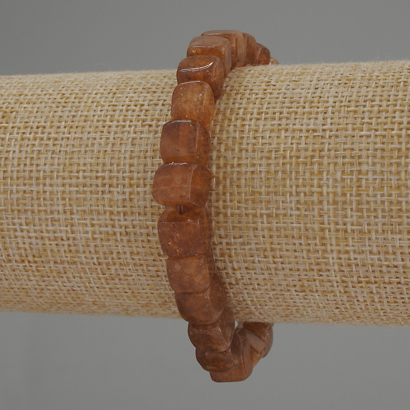 Brățară cu citrin în formă de cuburi, diametrul de 7 mm, lungimea de 18 cm, pe elastic