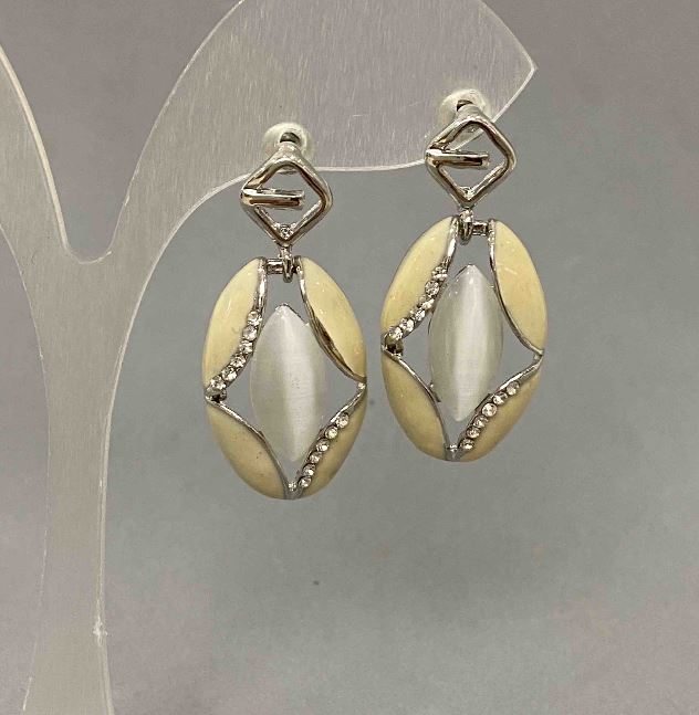 Cercei stud cu cristal alb, strasuri albe, diametrul aproximativ 15 mm, lungimea aproximativă 33 mm