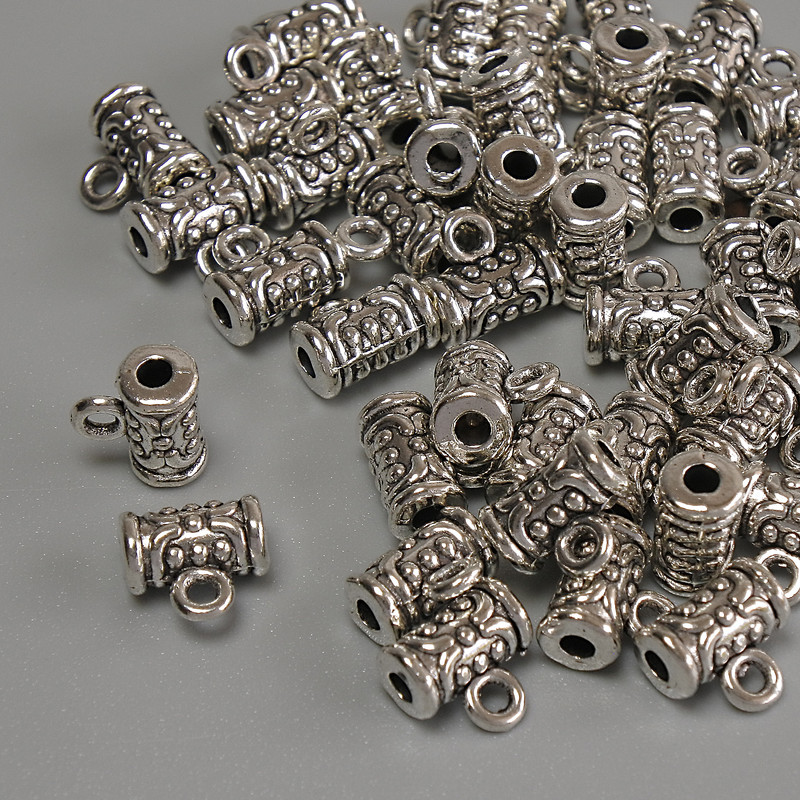 Furnitură bail, culoare metalică argintie, diametru 7,5×4 mm, gaură 1,8 mm, ambalare 20 g (~39 buc.)