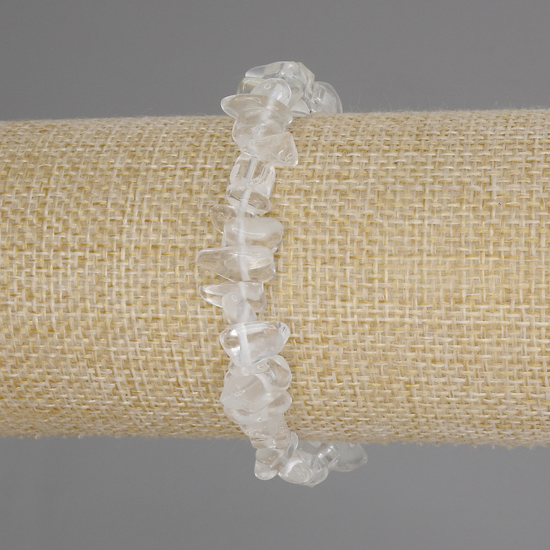 Brățară din cristal de munte – fragmente, diametru 6-9×3-6 mm, lungime 18 cm ±, pe bază elastică