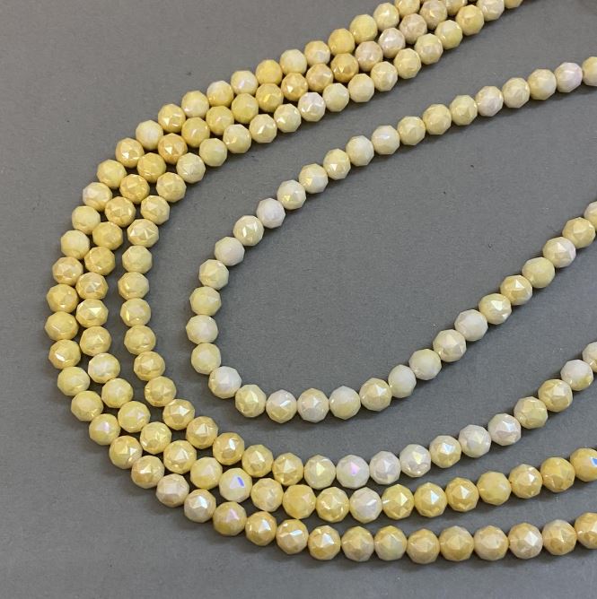 Mărgele galbene fațetate din cristal ceh pe șnur, bile tăiate, diametrul 8 mm, lungime 38 cm
