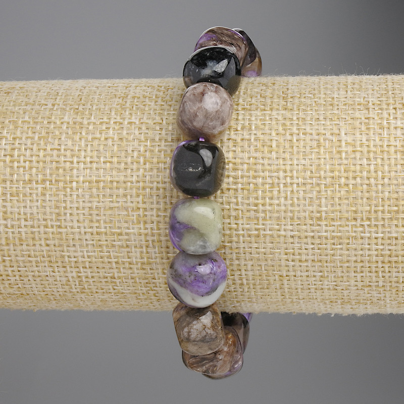 Brățară din charoit, fațetată, diametrul 11×10 mm, 5 mm +/-, lungime 18 cm +/-, pe elastic