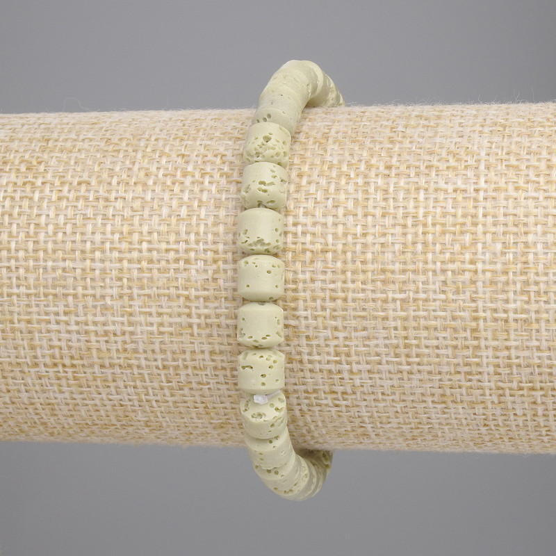 Brățară din lavă vulcanică verde salată, cilindrică, diametru 6×6 mm, lungime 18 cm, elastică