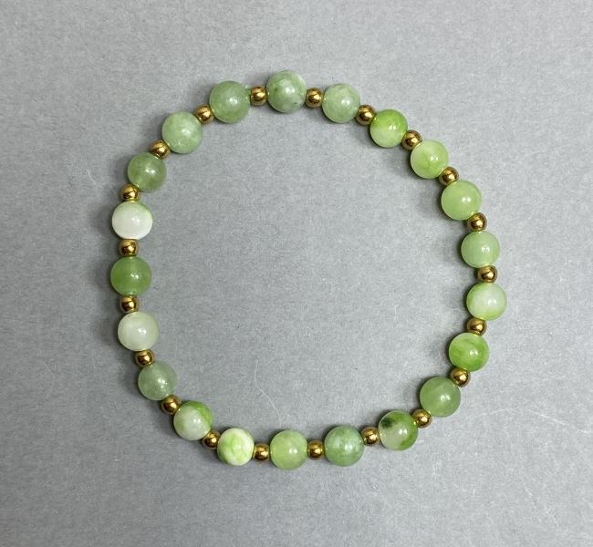 Brățară din agată (acril) cu mărgele netede de 6 mm ±, mărgele de hematit de 3 mm ±, lungime 18 cm ±, pe elastic