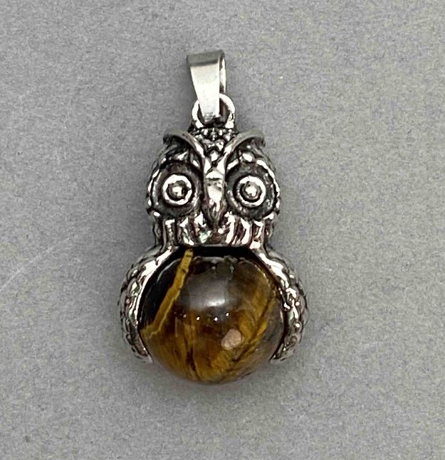 Pandantiv Bufniță cu ochi de tigru, metal argintiu, dimensiuni 30x20 mm, lungime 37 mm ±