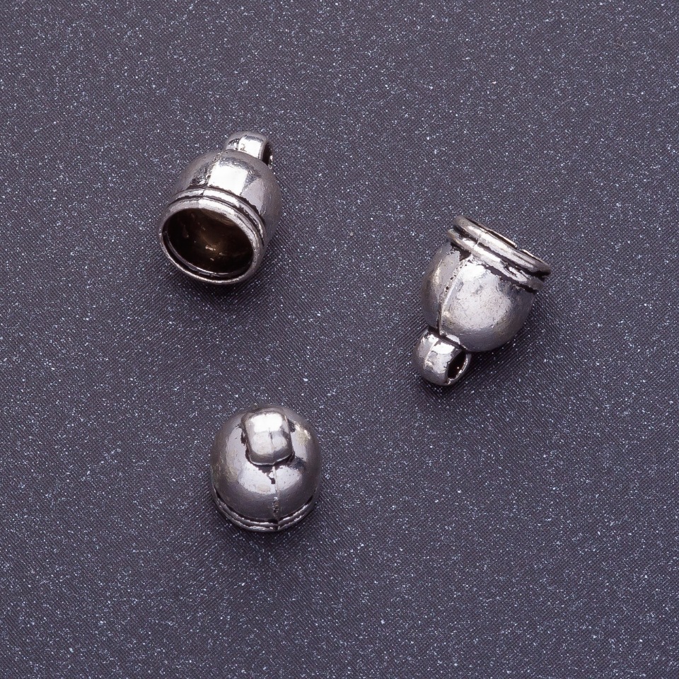 Cap terminal pentru bijuterii, lungime 11×7,5 mm, diametru d2 = 5 mm, d3 = 1,5 mm, culoare argintiu, finisaj lucios. Ambalare 20 g ± 25 bucăți