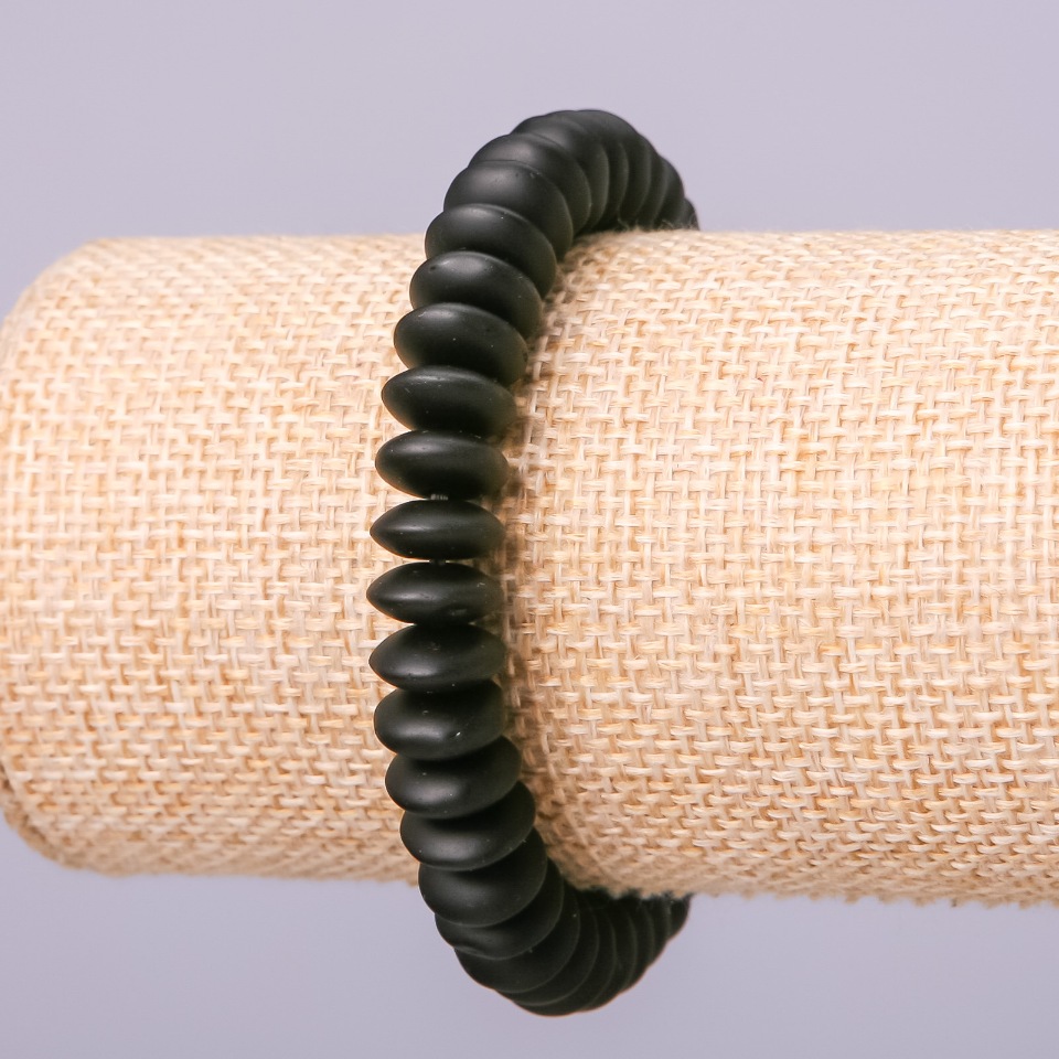 Браслет на гумці Шунгіт (штучний) гладкий рондель, діаметр 10х4. 5мм, довжина 18см +