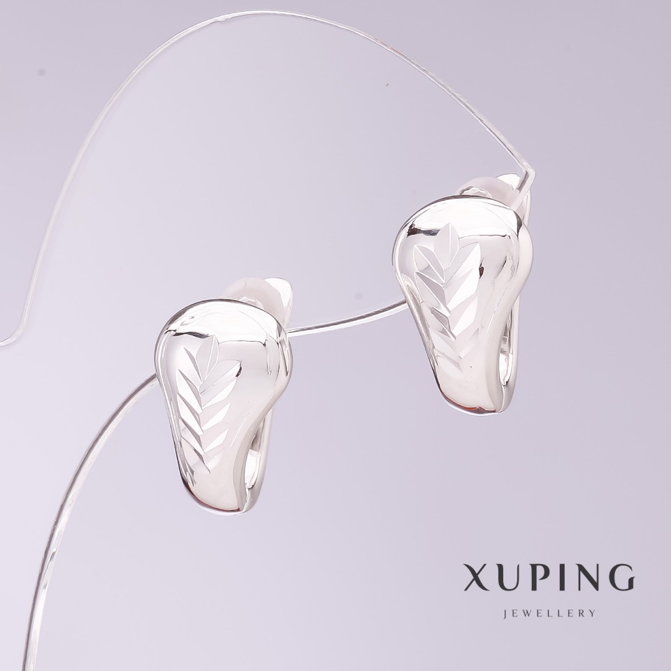 Cercei Xuping, diametrul de 9 mm, lungimea de 17 mm, rodiu
