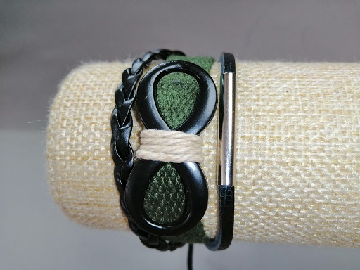 Brățară pentru copii «Infinitul» verde pe șnur reglabil