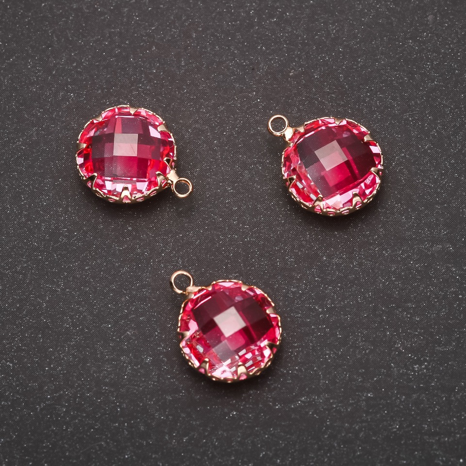 Pandantiv «Cerc» culoare roz, montură aurie 10×17 mm