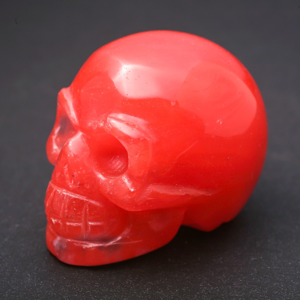 Suvenir din piatră naturală: turmalin pepene, craniu «Iorik» 38x49x34(±)mm