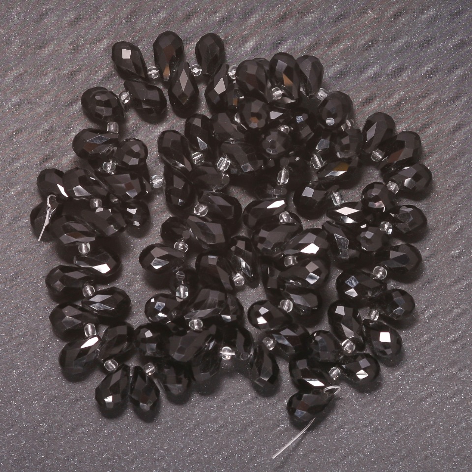 Perle din cristal ceh pe fir, cristal ceh în formă de fluture, diametrul 7×13 mm (±), lungime 35 cm