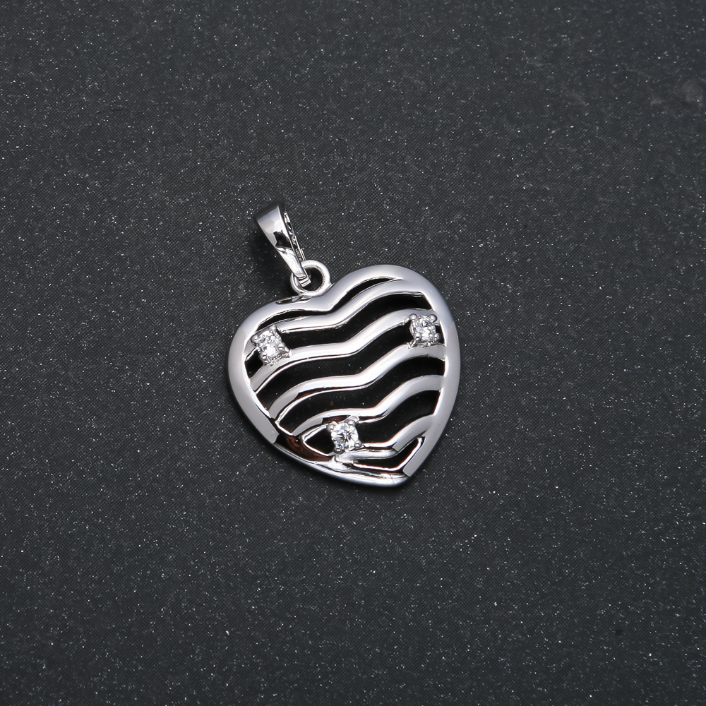 Pandantiv Xuping rodiu inimă cu cristale albe