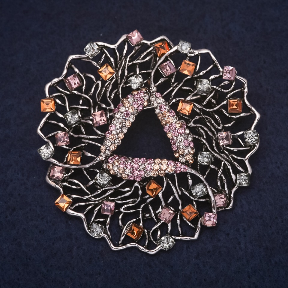 Брошка Акцент 53х53мм стрази колір блакитний жовтий бузковий блакитний метал сріблястий