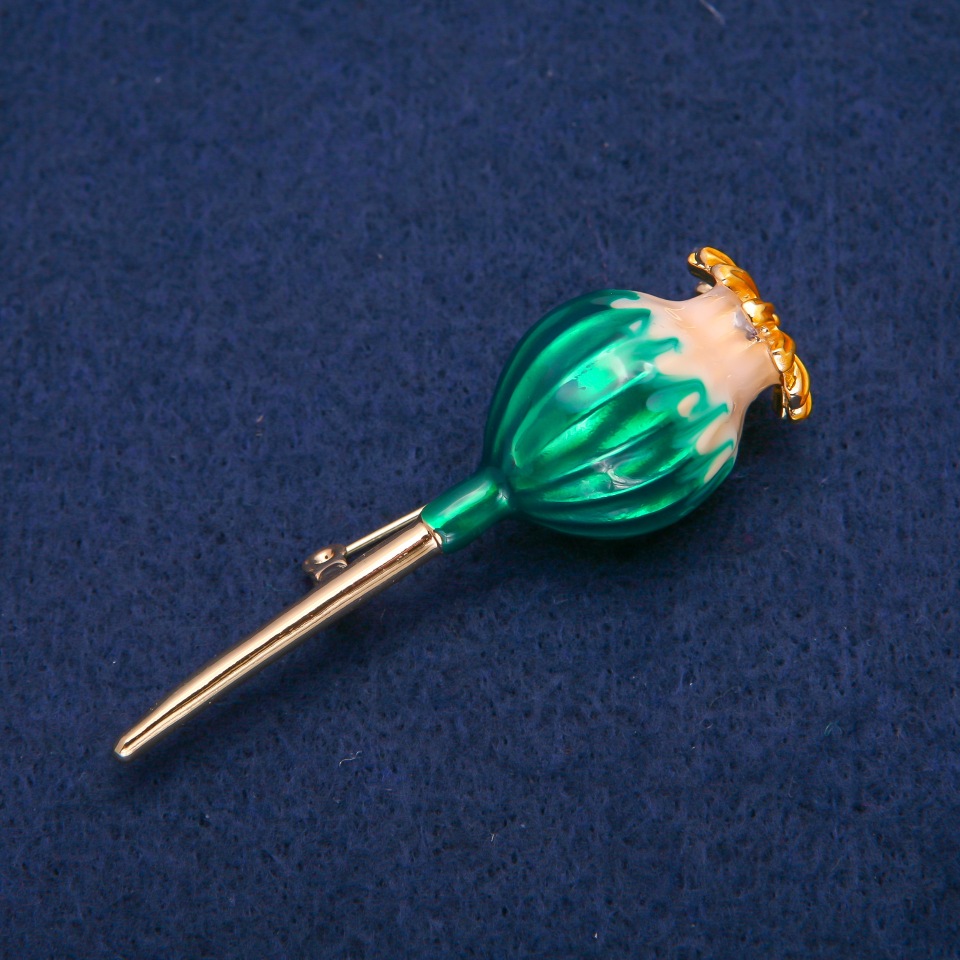 Broșă Macovei email verde, metal auriu 20x65 mm