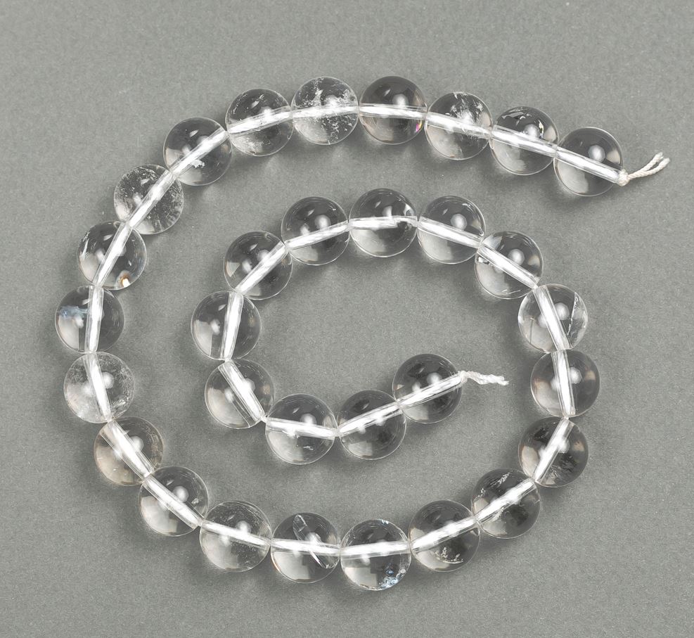 Mărgele din cristal de munte pe șnur, bile netede, diametrul de 12 mm, lungimea 37 cm