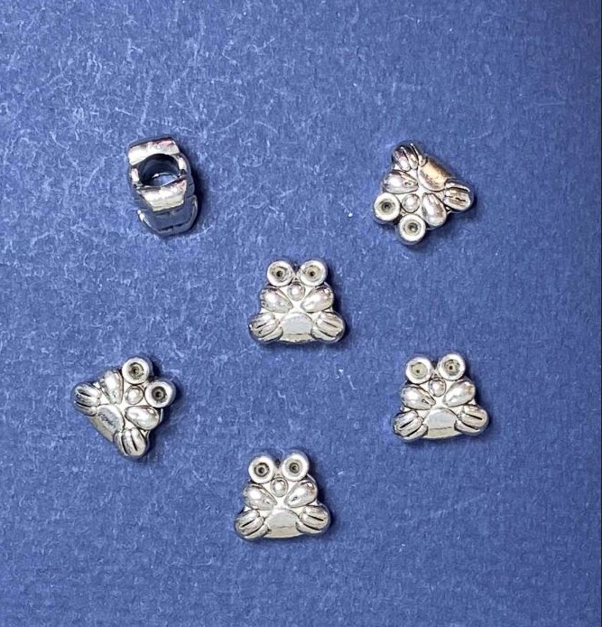 Mărgea Pandora Krit 12x10, diametru 5 mm, greutate 20 g, +/- 9 buc